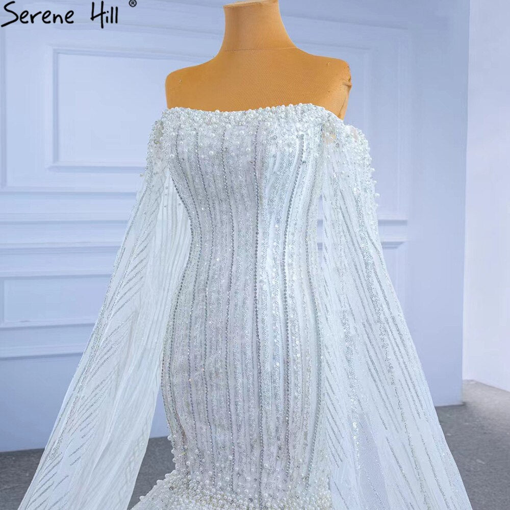 Vestidos de novia blancos de lujo estilo sirena 2025 con mangas estilo capa y perlas HM67278, hechos a medida 