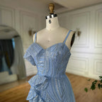 Meerjungfrau-Abendkleid mit hellblauem, perlenbesetztem Spaghettiträger für formelle Anlässe 2025 LA72341A