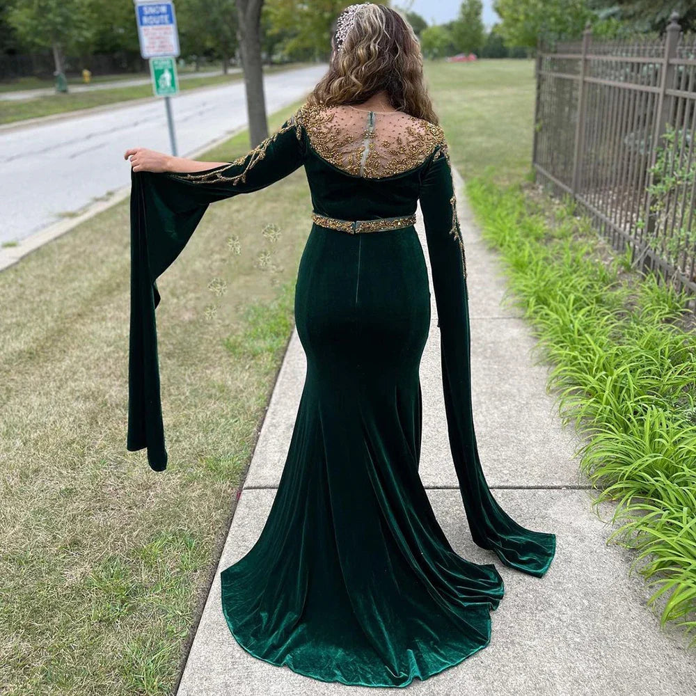 Muslimischen Grün Cape Ärmeln Abendkleider Kleider 2025 Perlen Elegante Meerjungfrau Velours für Frauen Party LA71452 