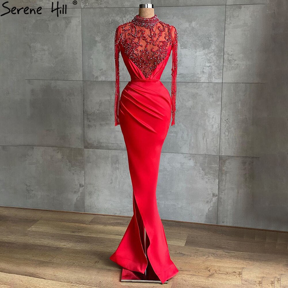 En oferta, sin devolución ni reembolso. Vestidos de noche musulmanes de sirena roja con abertura, elegantes vestidos de satén con cuentas para mujer, fiesta LA71091. 