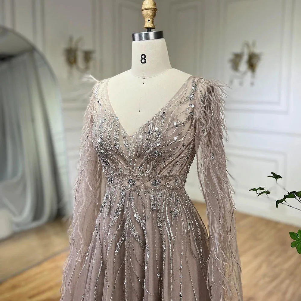 Federn Nude A-Linie Abendkleider mit Cape-Ärmeln LA72304