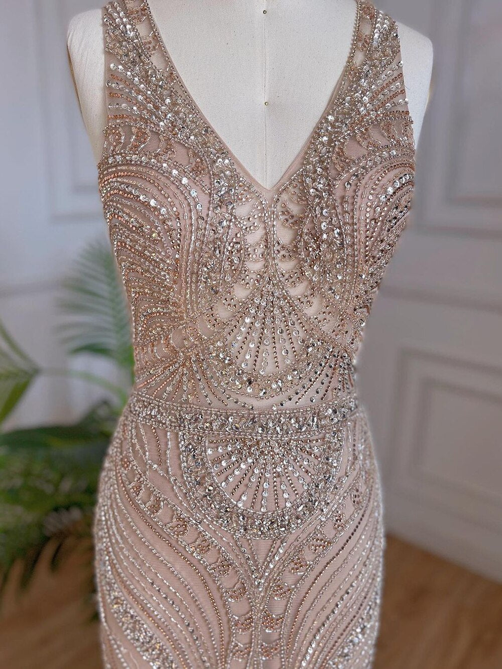 Vestidos de noche de sirena de lujo color piel, 2025, con cuentas y plumas, elegantes para mujer, para fiesta de boda LA71868 