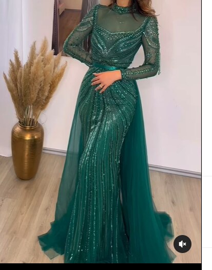 Luxuriöses Champagner-Meerjungfrauen-Abendkleid mit abnehmbarem Überrock LA71533