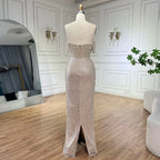 Nudefarbenes Meerjungfrauen-Abendkleid mit Spaghettiträgern und Perlenbesatz – Luxuriöses Dubai-Kleid für die Hochzeitsfeier der Frau LA72393 