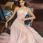 Vestidos de noche sexys sin tirantes, de corte A, color rosa, de lujo, con plumas y cuentas, para mujer, para bodas y fiestas, LA71646 