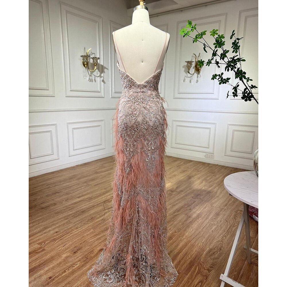 Vestidos de noche estilo sirena con plumas rosas 2025, vestidos de lujo de Dubái para mujer, para fiesta de bodas LA72105 