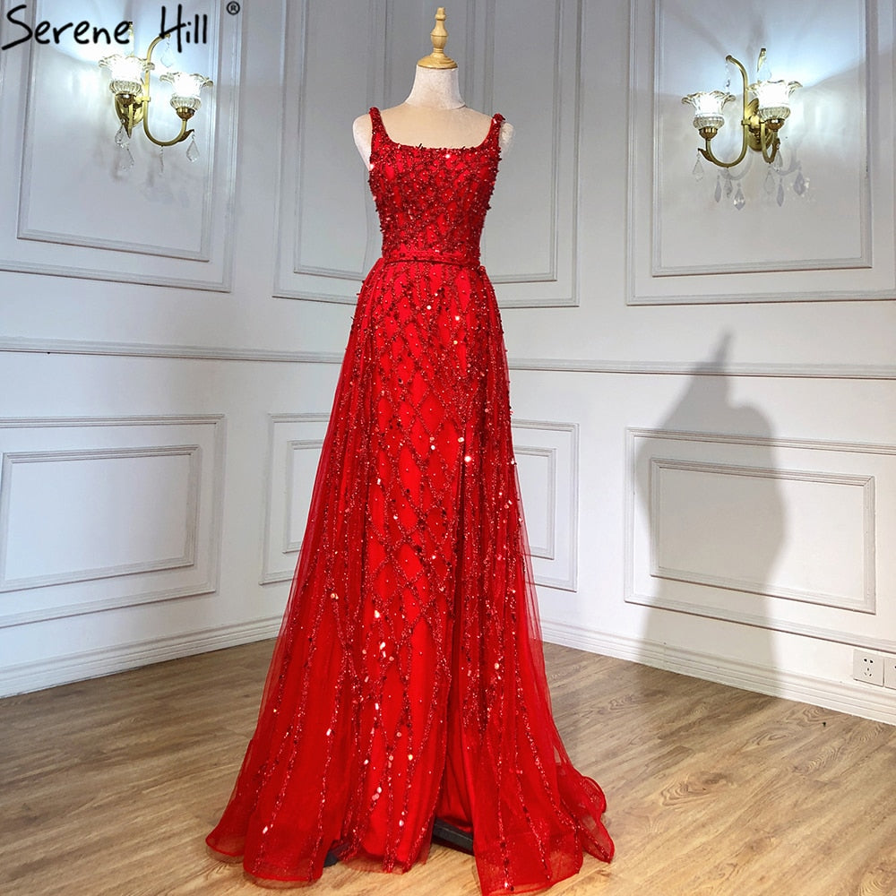 Rotes, perlenbesetztes, geschlitztes Meerjungfrau-Abendkleid im ärmellosen Stil LA70765