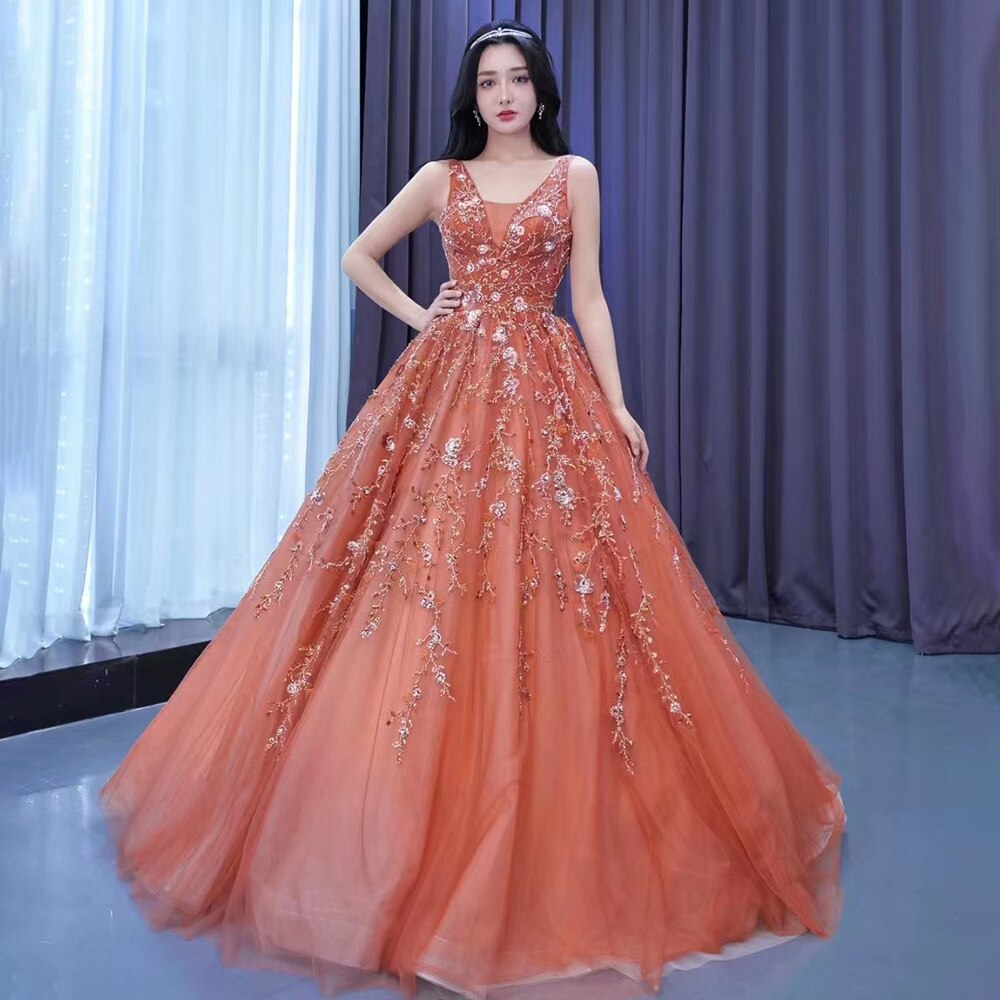 Sexy Ärmelloses V-Ausschnitt Orange Appliques Perlen Lace Up Brautkleider Hochzeitskleid 2025 High-End Custom Made HM222195 