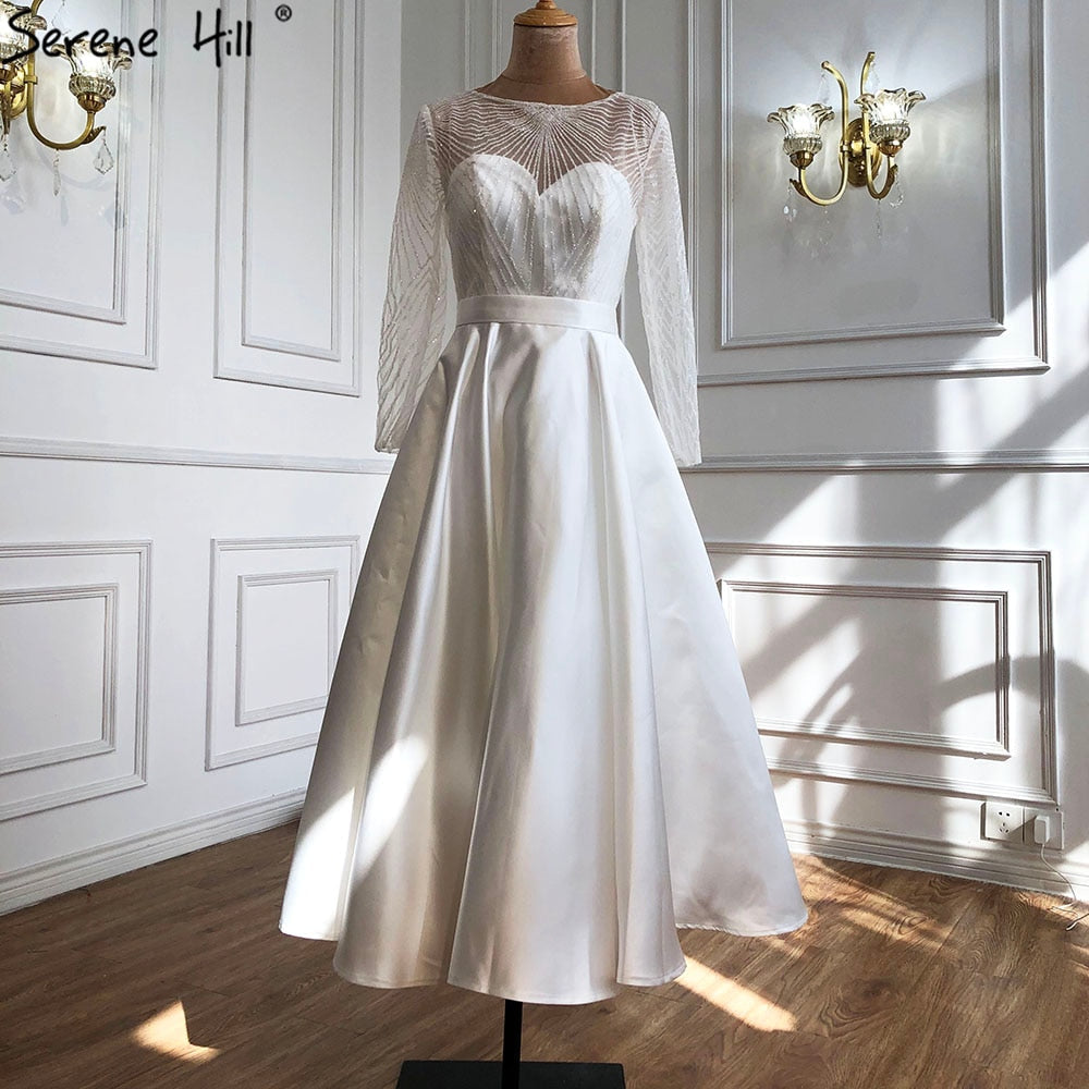 Vestidos de cóctel blancos de satén, corte A, sexys, 2025, mangas largas, brillo, hasta la rodilla, vestidos de fiesta LA70922 