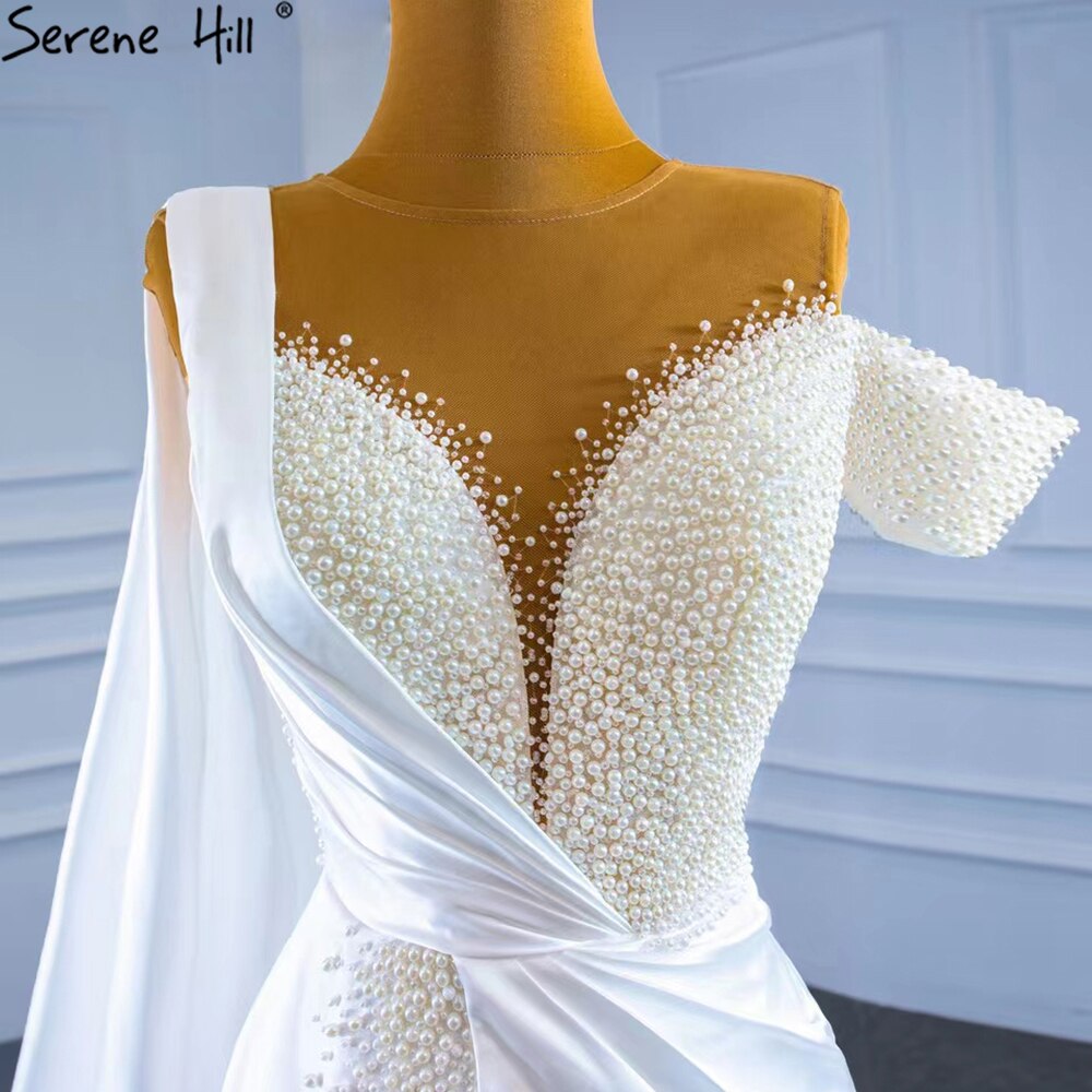 Weiße Meerjungfrau mit Zug Abendkleider Gwons 2025 Satin Perlen Elegant Sexy für Frauen Party HM67238 
