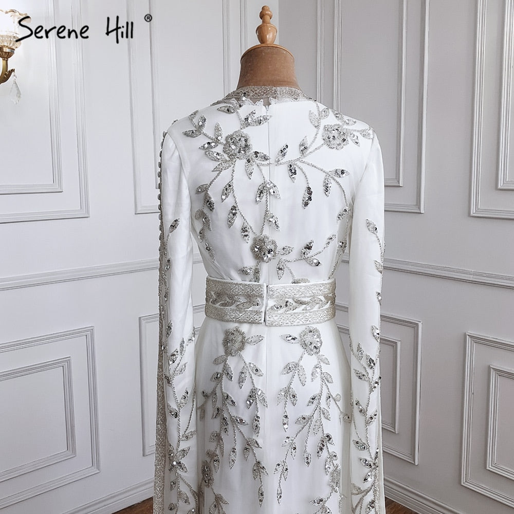 Weiß Muslimischen Kaftan Luxus Meerjungfrau Abendkleid 2025 Cape Ärmeln Perlen Kleider Elegante Für Frauen Party LA71015 