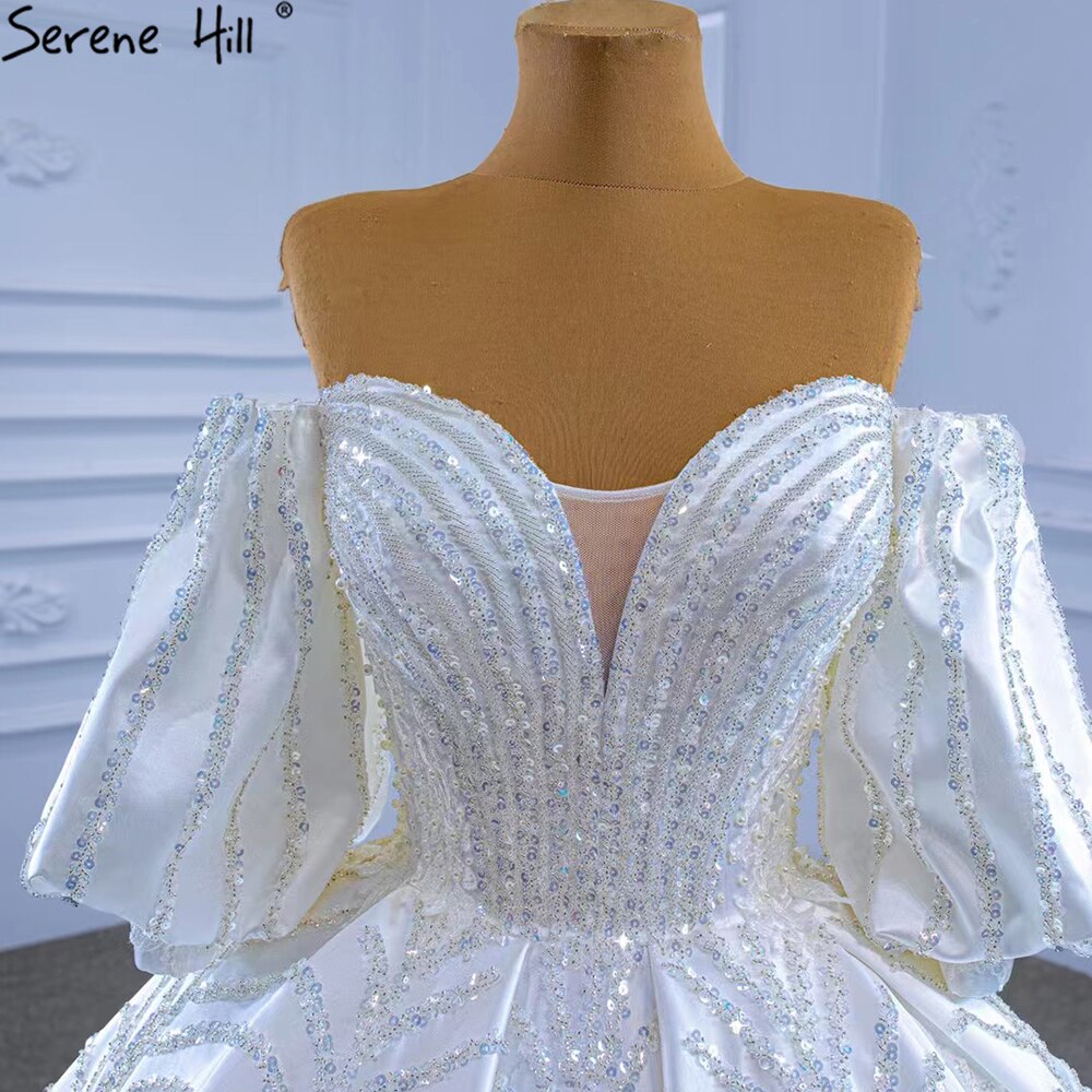 Vestidos de novia de lujo en satén blanco 2025 con mangas farol y cuentas HM67326, hechos a medida 