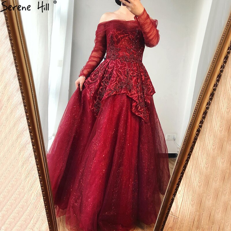 Im Angebot, keine Rückgabe, keine Rückerstattung. Weinrote A-Linien-Abendkleider 2025, Dubai, Perlenbesatz, lange Ärmel, Abendkleid, Design LA70692 