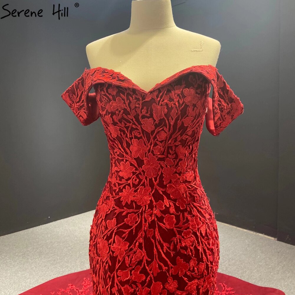 Weinrot Handgemachte Blumen Meerjungfrau Brautkleider 2025 Off Schulter Elegante Braut Kleider HA2462 Nach Maß 