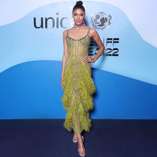 En oferta, sin devolución ni reembolso, vestido de noche de sirena con plumas de color verde amarillo, con cuentas y largo hasta el tobillo, vestidos de fiesta 2025 para mujer LA72055 