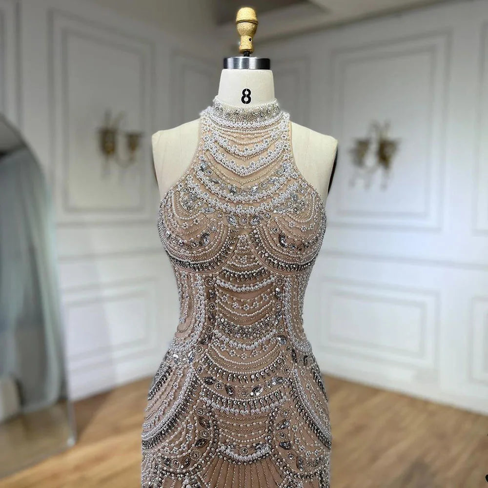 Silber nude Halfter Ärmellose Perlen Perlen Meerjungfrau Abendkleider 2025 Elegante Party Kleider für Frauen LA72091 