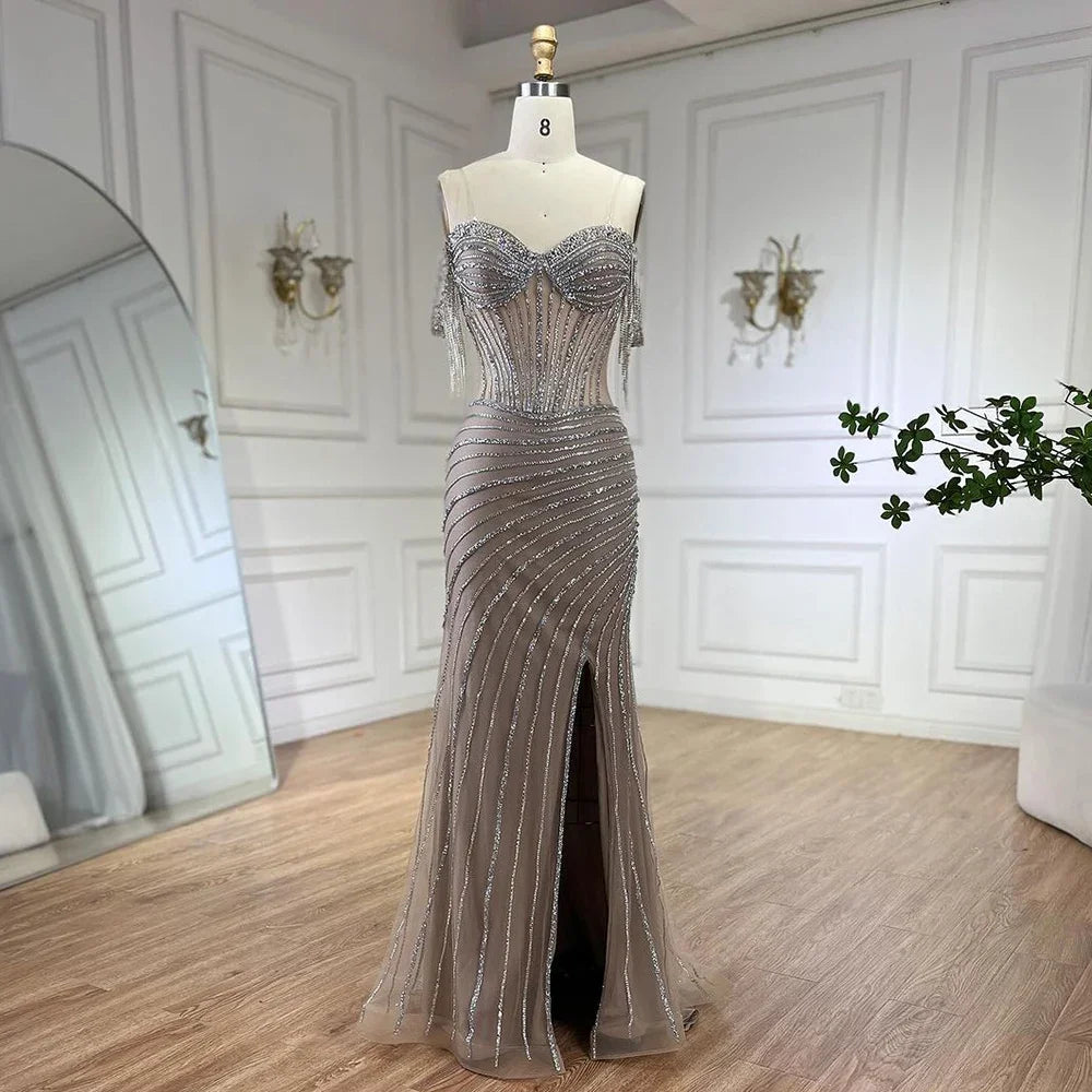 Splitter nude Boot-ausschnitt Split Meerjungfrau Elegante Perlen Quaste Abendkleider Kleider Für Frau Hochzeit Party 2025 LA72391 