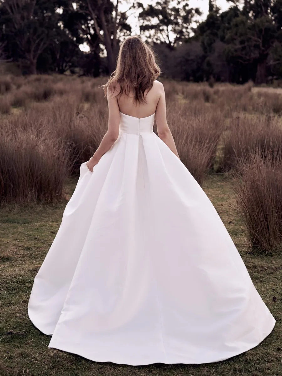 Sexy A-Line Bridal Gown Strapless High Side Slit Pleated Satin Wedding Dress Chapel Train Custom Women 2023 Vestido De Novia-payinti