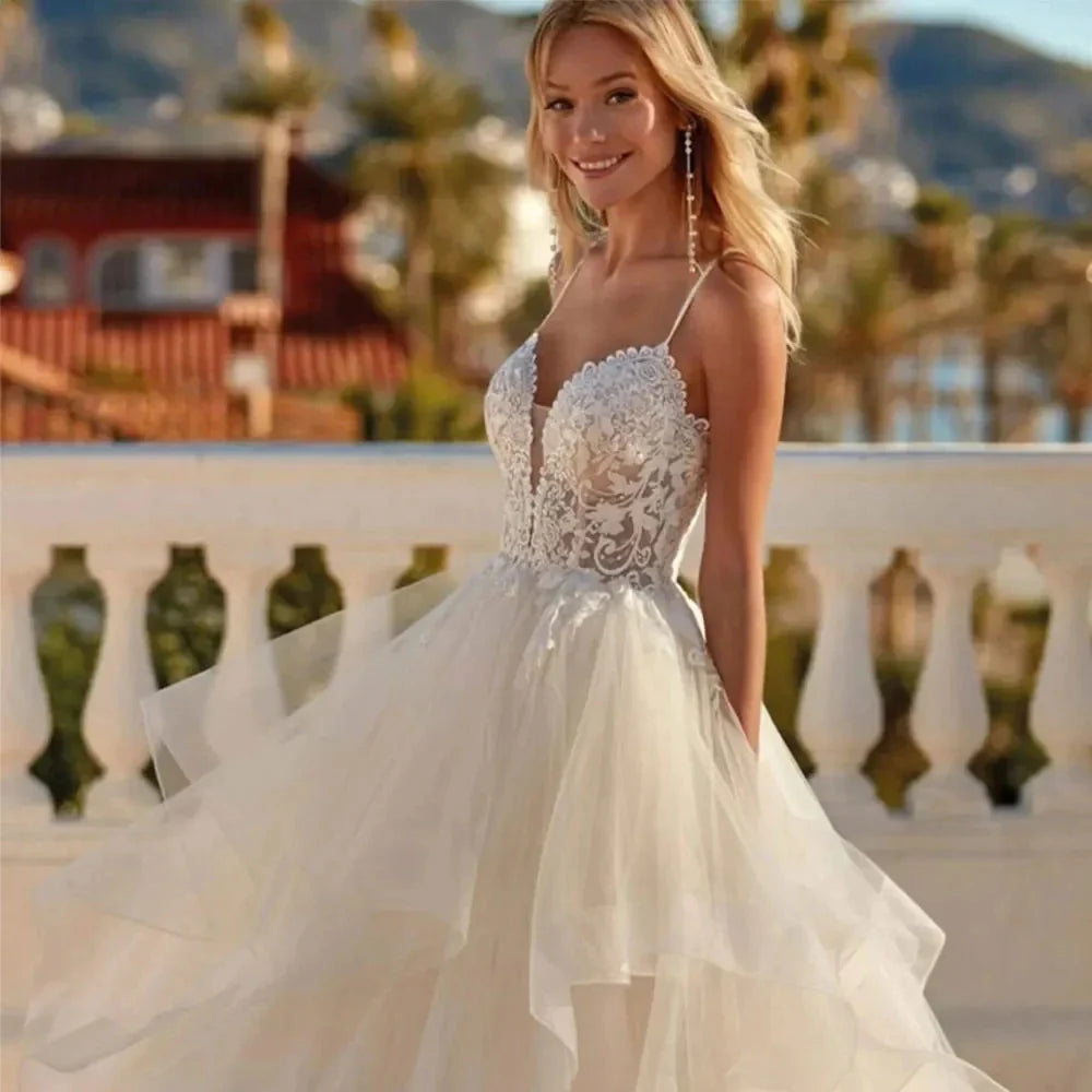 Sexy Lace Appliques V Neck Wedding Dresses Exquisite Tiered A Line Tulle Ball Gowns For Woman Formal Bride Beach Party Vestidos-payinti