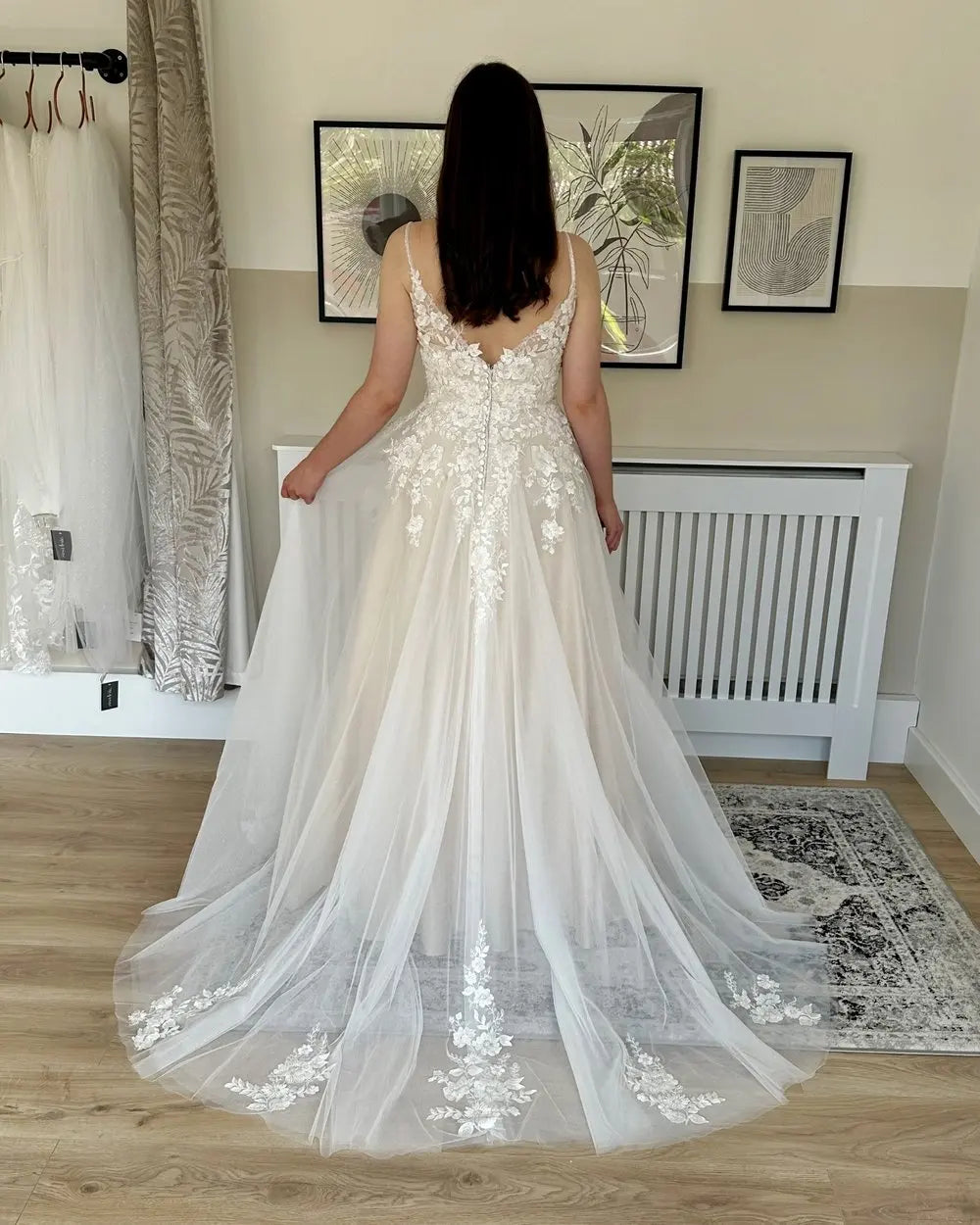 Sexy Spaghetti Straps V Neck Wedding Dresses For Women Backless Bridal Gowns Sweep Train Lace Applique A Line Vestido De Novia-payinti
