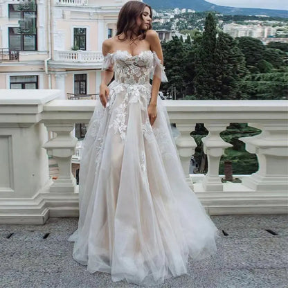 Sexy Sweetheart A Line Wedding Dresses Off Shoulder Champagne Liner Tulle Appliques Sleeveless Bridal Gowns Womens Formal 2023-payinti