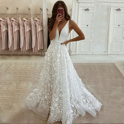 Sexy V Neck Lace Appliques A Line Wedding Dress 2023 Off the Shoulder Satin Bridal Gown Sweep Backless Floor Robe De Mariée-payinti