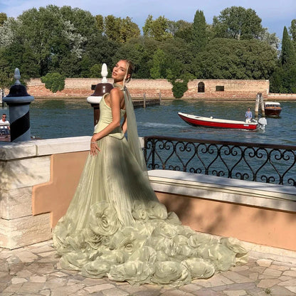 Elegantes Abendkleid in Salbeigrün mit 3D-Blumen in A-Linie LA72913