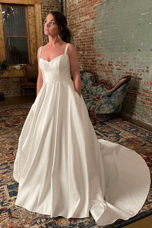 Vestido de novia sencillo color marfil con tirantes anchos y bolsillos WD633