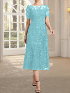 Vestido de madre de la novia de encaje con lentejuelas, corte A, escote ilusión y largo hasta la rodilla