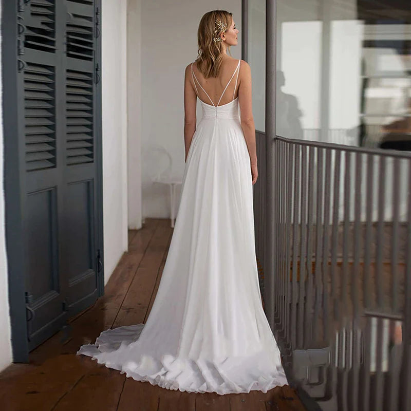 Spaghetti Straps V Neck Criss-Cross Wedding Dress Sweep Train Sleeveless Chiffon Bride Gown Robe De Mariée Beach Wedding Gown-payinti