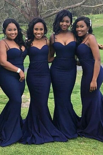 Vestido de dama de honor azul marino con tirantes finos y corte sirena SCB59 