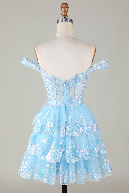 Vestido de fiesta corto azul oscuro brillante con hombros descubiertos, corsé, capas y lentejuelas