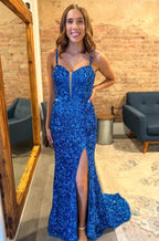 Vestido de fiesta largo de sirena con lentejuelas azul real brillante y abertura PSK494