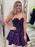Vestido de fiesta corto con tirantes finos y lentejuelas SYH94 