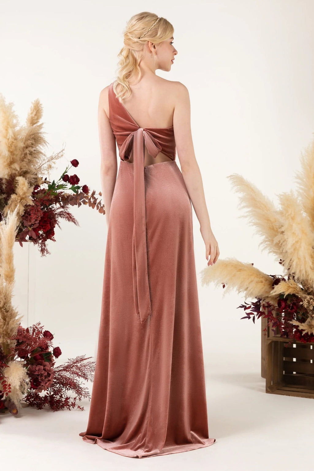 Vestido de dama de honor de terciopelo con cola larga SCB4