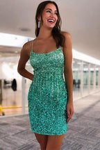 Süßes, kurzes Homecoming-Kleid mit Rundhalsausschnitt und Pailletten in Salbeigrün, PD455