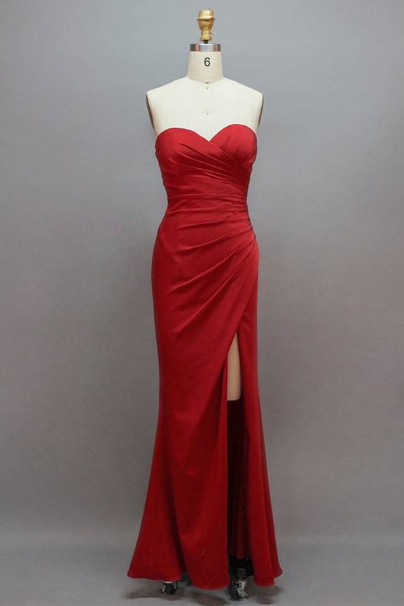 Vestido de dama de honor rojo plisado con escote corazón SCB67 