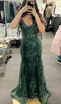 Einzigartige Träger Dunkelgrün Spitze Meerjungfrau Abendkleid Langes Ballkleid Y7878