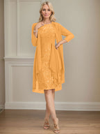 Vestido de madre de la novia de gasa con encaje, escote redondo, ilusión, largo hasta la rodilla, con volantes en cascada y lentejuelas