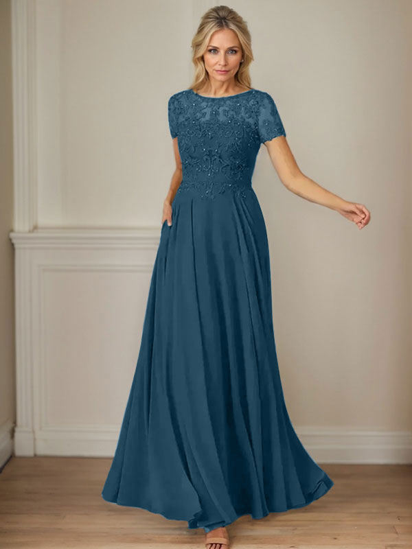 Vestido de gasa azul marino oscuro con escote barco, lentejuelas y corte en A