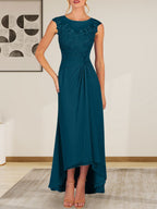 Vestido de gasa con encaje y escote redondo en forma de A color champán