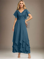 Vestido de gasa con encaje y escote en V hasta los tobillos para madre de la novia con volantes en cascada