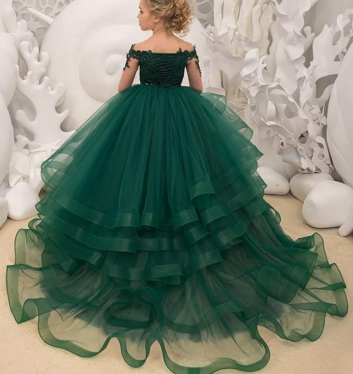 Gestuftes Tüllkleid für Blumenmädchen mit Spitzenapplikationen, Kleid für die Erstkommunion 