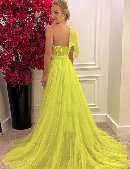 Ballkleider mit One-Shoulder-Schlitz im Ballkleid SYP12