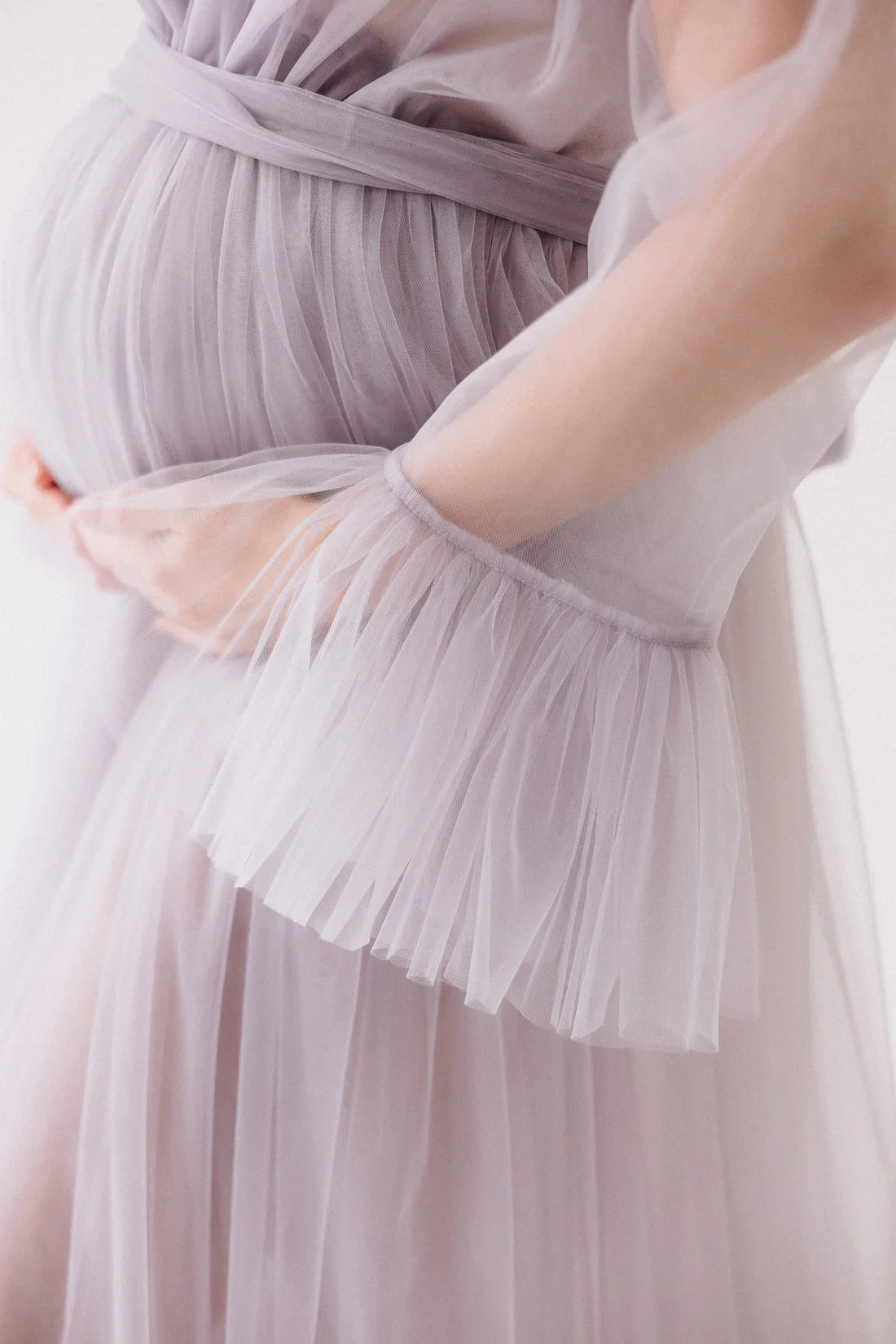 V Neck Tulle Puffy Maternity Dress With Train SY060