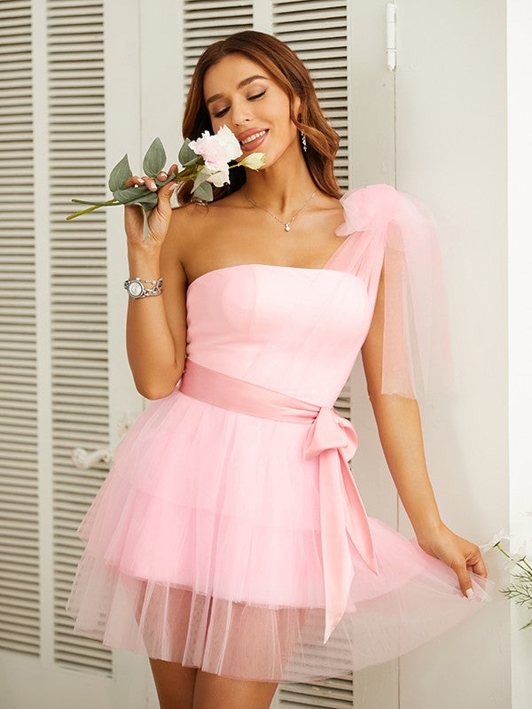 Tube Top Kleid Tüll Gürtel One-Shoulder Kurz/Mini Kleider SYH50 