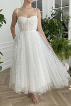 Vestido de fiesta corto de tul con escote en forma de corazón y tirantes finos, largo hasta la rodilla, PD447