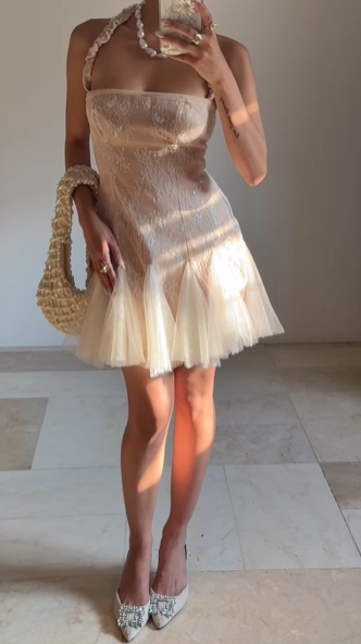 Vestido corto de fiesta con cuello halter, encaje y tul, Y8502