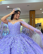 Lujoso vestido de fiesta lavanda con mariposas, vestido de quinceañera Y6755