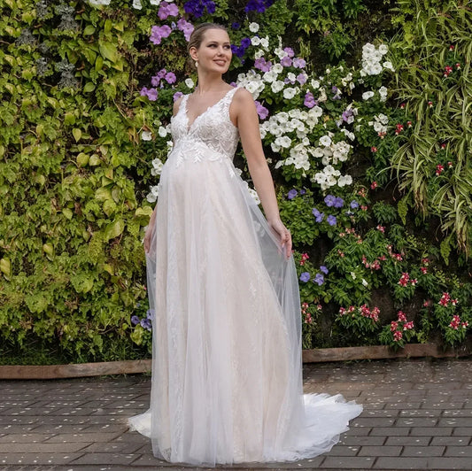 V-neck Wedding Dresses Empire Waist Lace-up Back Maternity Bride Dress White Garden Lace Bridal Gown for Pregnant Women Dress-payinti